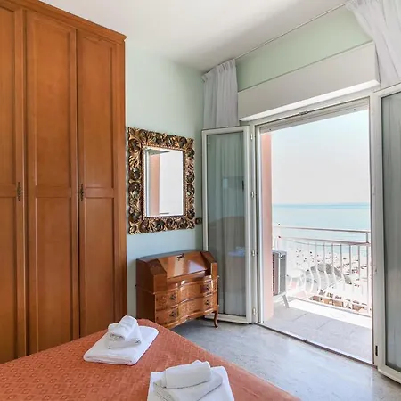 Hotel Mayflower Milano Marittima Room photo