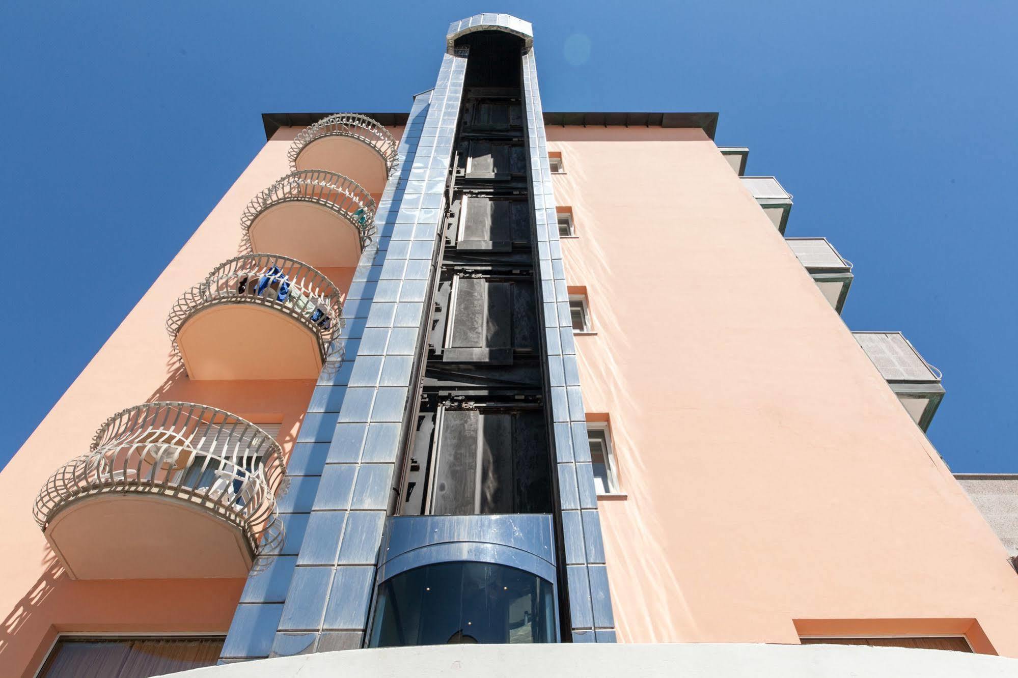 Mayflower Hotel Milano Marittima